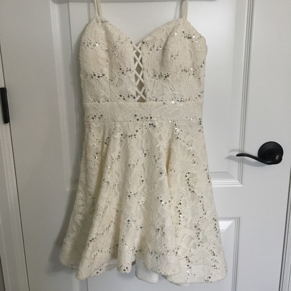 White lace Homecoming Dress